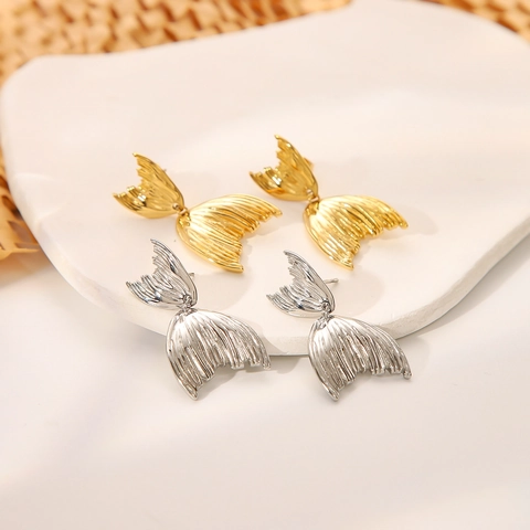 Orecchini Pendenti A Coda Di Pesce Acciaio Inossidabile Placcato Oro 18K Retro Geometrico Strutturato Elegante Gioielli Per Donna