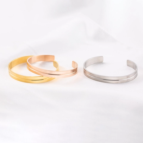Brazalete De Puño De Acero Inoxidable Minimalista Ranura Geométrica Metal Cepillado Para Hombre