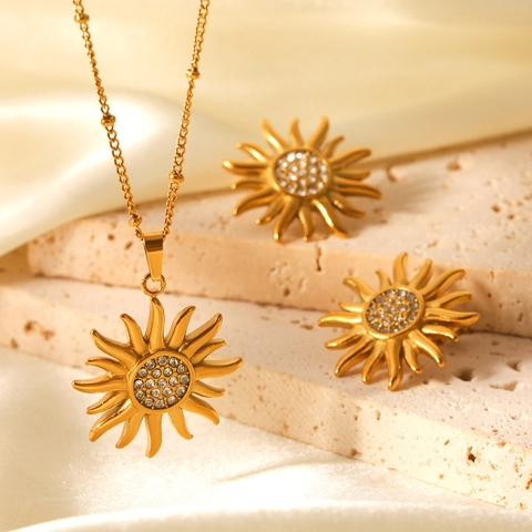 Sunflower Necklace And Earrings Stainless Steel 18K Gold Plated Rhinestone Sun Pendant Jewelry For Women Elegant Vintage