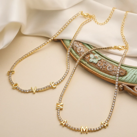 Letter Pendant Necklace 18K Gold Plated Copper Zircon Fashionable Clavicle Chain Minimalist Jewelry Gift Women