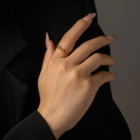 Elegant S925 Sterling Silver Hollow Chain Ring For Women Minimalist Dainty Rhinestone Inlaid Finger Ring Gold Silver Jewelry
