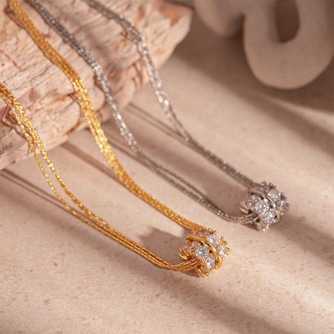 Zircon Pave Cylinder Pendant Necklace Copper Gold Plated Clavicle Chain Luxury Minimalist Jewelry For Women