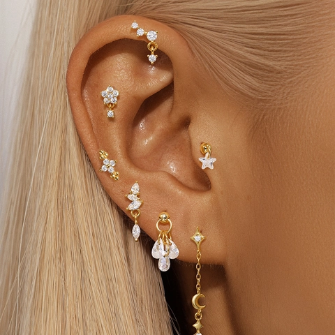 Orecchini a Bottone in Argento Sterling 925 con Zirconia Luna Stella per Cartilagine Placcati in Oro Gioielli Geometrici per Donna
