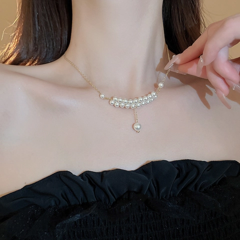 Elegante Vintage Imitation Künstliche Perlenkette Legierung Goldkette Französischer Stil Schlüsselbein Halskette Für Damen