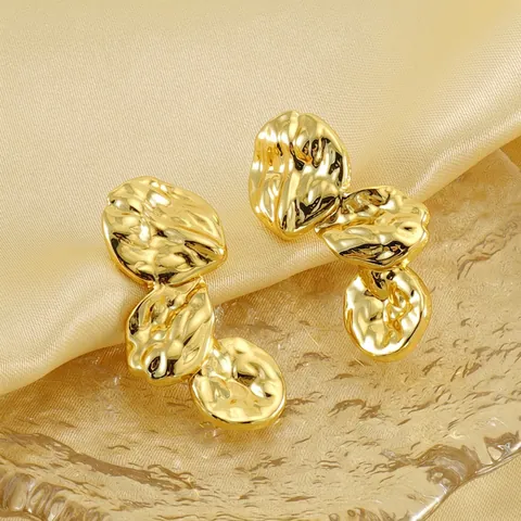 Hammered Petal Stud Earrings For Women 18K Gold Plated Stainless Steel Irregular Wrinkle Texture Vintage French Style