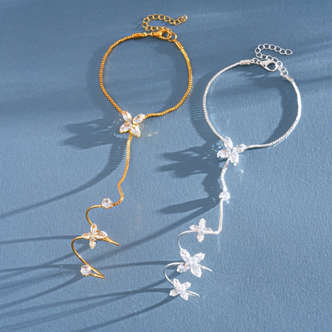 Moda Zirconia Fiore Catena Mano Bracciale Rame Intarsiato Tondo Hand Harness Personalizzato Lusso Leggero Donna Gioielli Regalo