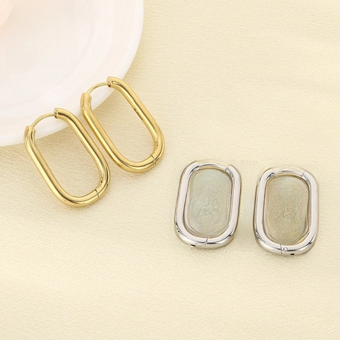 Orecchini A Cerchio Ovali A Forma Di U In Acciaio Inossidabile Minimalisti Geometrici Lucidati Per Donna