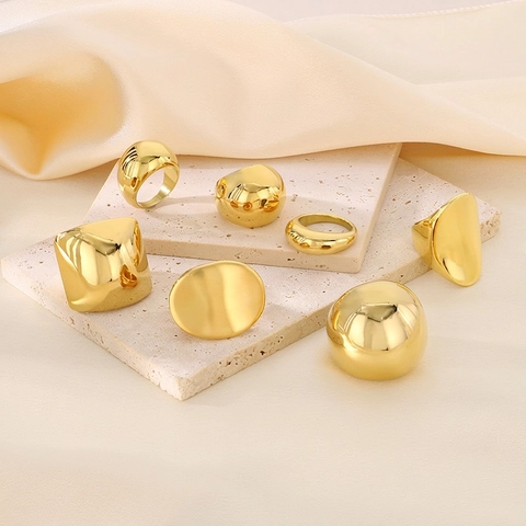 Anello A Cupola Robusto Acciaio Inossidabile Placcato Oro 18K Lucidato A Specchio Gioielli Geometrici Minimalisti Per Uomo Donna