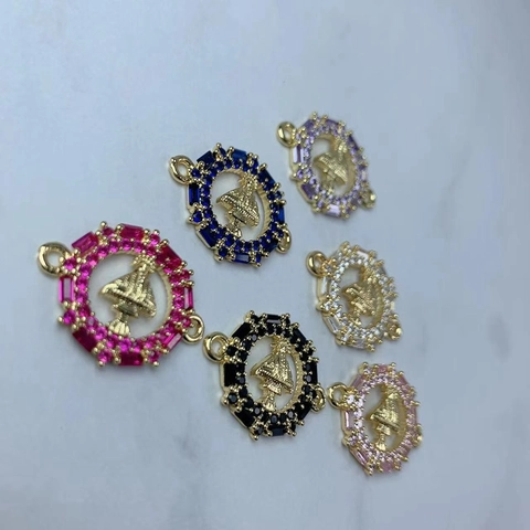 Pendentif Religieux Vierge Marie Cuivre Plqué Or 18K Zirconia Coloré Accessoire Bijoux DIY Rétro Pour Femmes