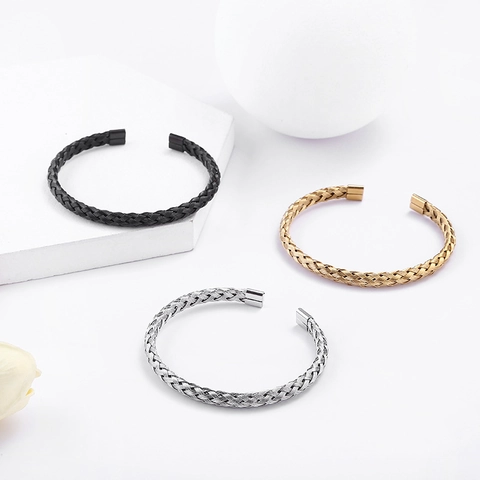 Bracciale Rigido Aperto In Acciaio Inossidabile Maglia Intrecciata Impermeabile Resistente All'appannamento Design Torsione Per Uomo Donna