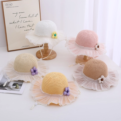 Kids Straw Sun Hat Lace Trim Flower Decor Summer Breathable Windproof Strap Sweet Beach Cap For Girls