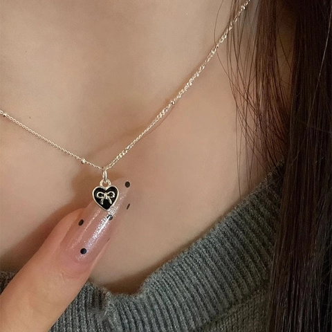 S925 Sterling Silver Black Heart Pendant Necklace With Bowtie Sweet Balletcore Style Enamel Clavicle Chain Jewelry For Women