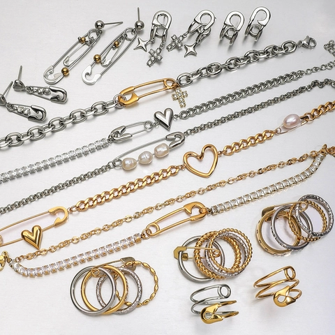 Accessori Punk Spilla Di Sicurezza Cuore Croce Acciaio Inossidabile Perla Artificial Zirconia Collana Orecchini Anello Bracciale