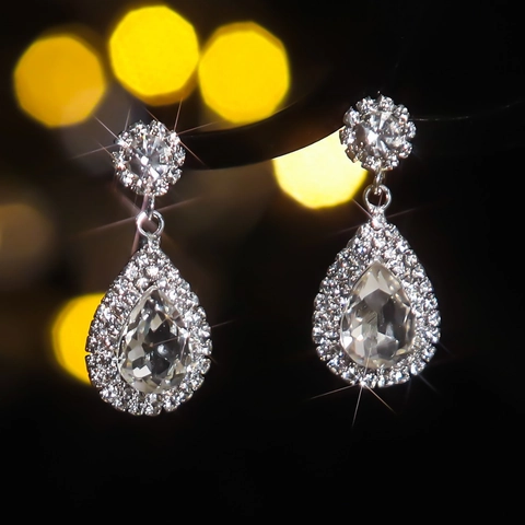 Elegant Water Drop Rhinestone Drop Earrings For Women Sparkling Inlaid Rhinestone Stainless Steel Earring Post Fashion Jewelry