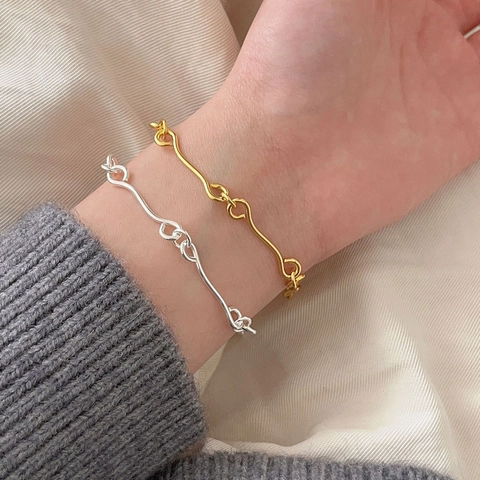 925 Sterling Silber Armband Gewellte Ineinandergreifende Kette Minimalistisches Irreguläres Geometrisches Design Verstellbar