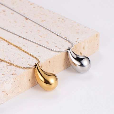 Collana Con Pendente A Goccia D'acqua Acciaio Inossidabile Lucidato Catena A Serpente Gioielli Minimalisti Eleganti Da Donna