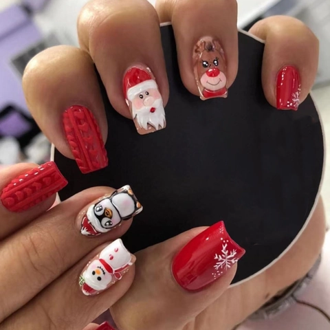 Faux Ongles De Noël Design Pull Gaufré Père Noël Renne Bonhomme De Neige Flocon De Neige Carrés Courts Beauté