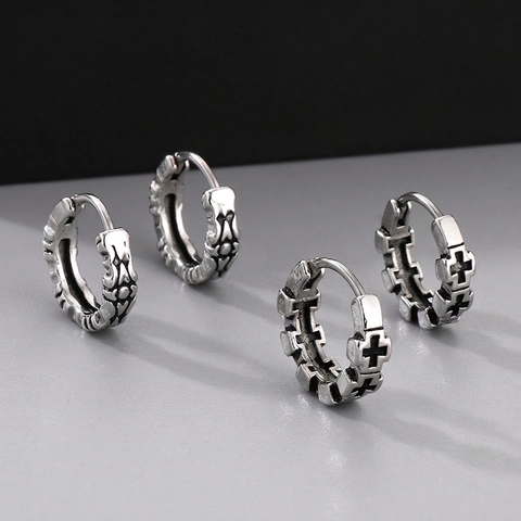 Orecchini A Cerchio Retro In Acciaio Inossidabile Croce Cuore Gotico Punk Intagliato Argento Antico Unisex