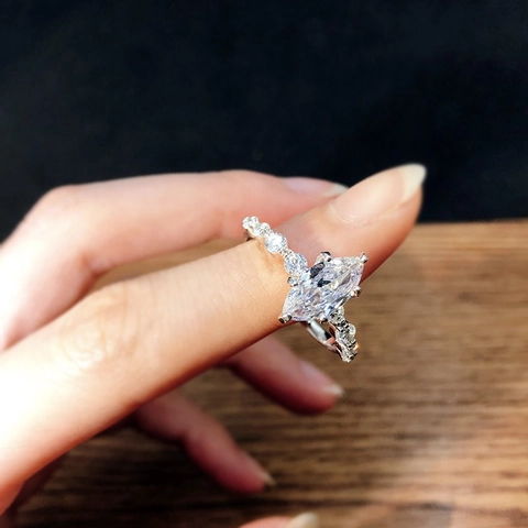 925 Sterling Silver Marquise Zirconia Ring For Women Personality Design Simulated Diamond Rhombus Party Jewelry Finger Ring