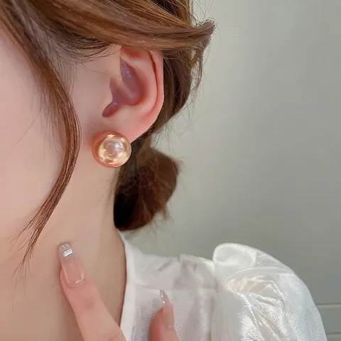Elegant Artificial Pearl Stud Earrings With Silver Earring Post Vintage French Style Round Jewelry For Women