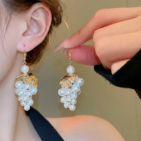 Pendientes Colgantes Retro Racimo De Uvas Aleación Dorada Hoja Perla Artificial De Imitación Joyería Elegante Para Mujer
