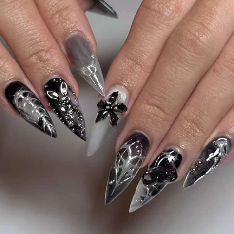 Gothic Press On Nails Zwart Zilver Verloop Lange Stiletto 3D Legering Konijn Bloem Decoratie Punk Y2K Stijl Kunstnagels