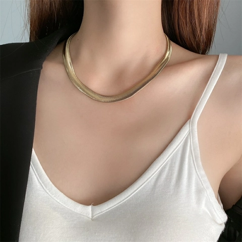 Collar De Cadena Herringbone De Acero Inoxidable Diseño Plano Serpiente Joyería Moda Hip Hop Para Mujeres