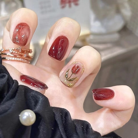 Press On Nagels Wijnrood Tulp Bladgoud Kattenoog Kort Vierkant Rond Glanzende Kunstnagels Voor Vrouwen