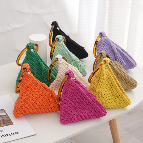 Minimalistische Gewebte Baumwollseil Handtasche Mit Bernstein Harz Ringgriff Bohemische Häkel Dreieckige Handgelenktasche