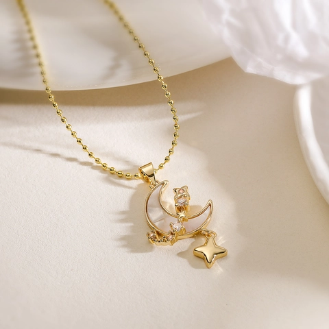 Collier Pendentif Étoile Croissant De Lune Cuivre Zircon Nacre Chaîne Clavicule Bijoux De Mode Pour Femmes
