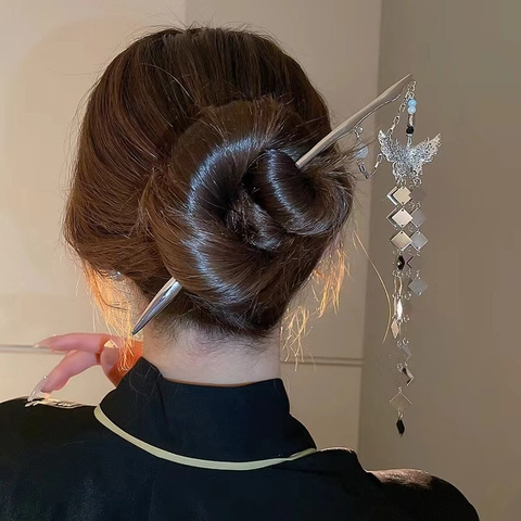Bastoncino Capelli Farfalla Lega Intagliata Nappa Lunga Paillettes Stile Cinese Hanfu Accessorio Capelli Donna Argento