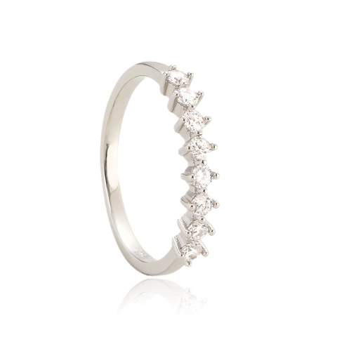 Ring Aus 925 Sterling Silber Mit Funkelnden Runden Strasssteinen Minimalistischer Modeschmuck Für Damen