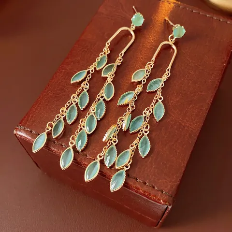 Elegante Blad Lange Kwastje Hangende Oorbellen Kattenoogsteen Sieraden Met Zilveren Oorbelpost Voor Dames Vintage Chic Accessoires
