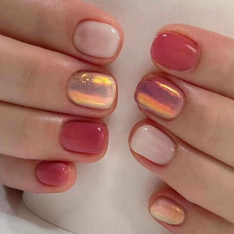 Faux Ongles À Presser Doré Aurore Courts Carrés Brillants Paillettes Élégants Ongles Postiches Pour Femmes Style Ins