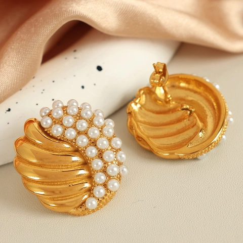 Vintage Shell Stud Earrings Stainless Steel With Imitation Artificial Pearl And Rhinestone Spiral Texture Jewelry For Women