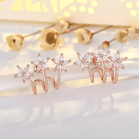 Sequential Blume Ohrstecker Mit AAA Zirkonia Einlage Und 925 Sterling Silber Ohrstift Elegante Ear Climber Für Damen