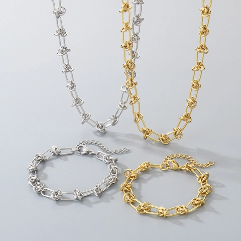Gioielli Collana E Bracciale A Catena Annodata Acciaio Al Titanio Placcato Oro 18K Stile Minimalista Per Donne