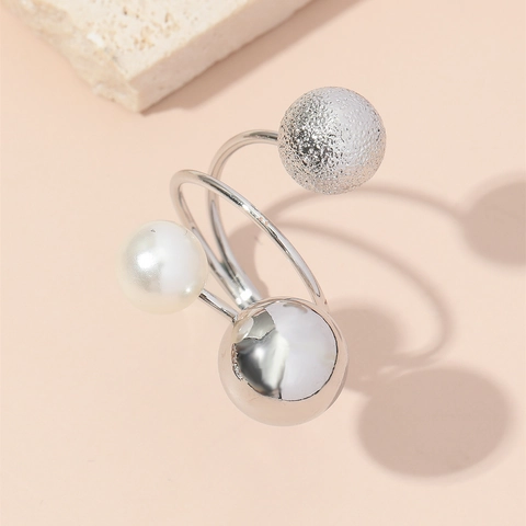 Anillo Abierto Ajustable Aleación Perla Artificial Falsa Bolas Metal Pulido Esmerilado Diseño Espiral Joyería Moda Mujer Minimalista
