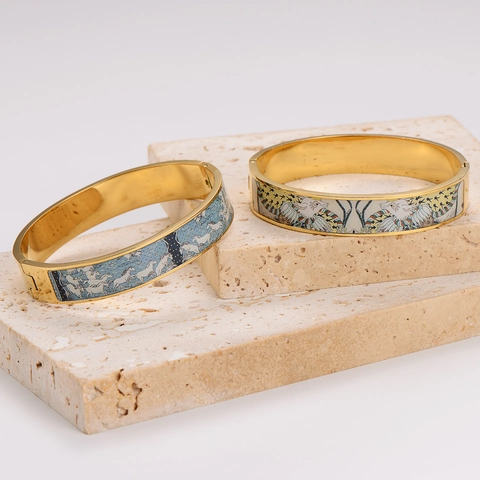 Bracciale Rigido Smaltato Dipinto Acciaio Inossidabile 304 Placcato Oro Fibbia A Cerniera Lusso Moda Classica Donna
