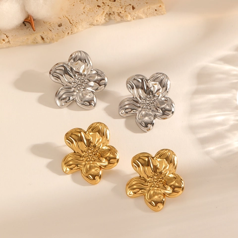 Flower Stud Earrings 304 Stainless Steel 18K Gold Plated French Retro Vintage Palace Style Jewelry For Women