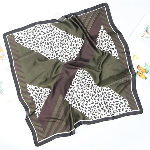 Elegante Foulard Quadrato In Raso Di Raso Artificiale Bandana Per Donna Stampa Leopardata Paisley Moda Retrò