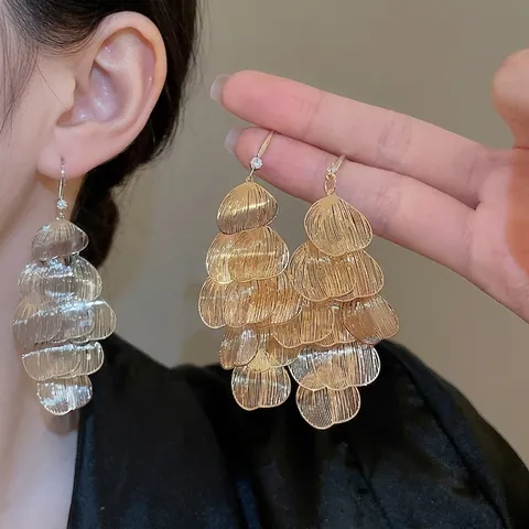 Lagenlook Hohlblütenblatt Tropfenohrringe Mit Silver Earring Post Metall Gebürstete Quaste Retro Elegant Für Damen
