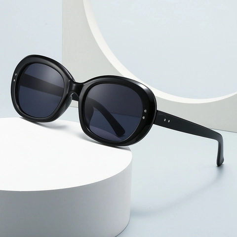 Retro Oval Sunglasses For Men Women UV400 Protection PC Frame Rivet Decor INS Style Fashion Eyewear For Driving Vacation