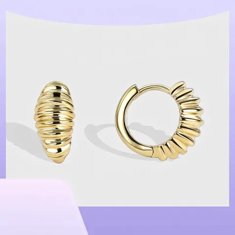 Pendientes de Aro de Croissant Geométricos Vintage para Mujer Bañados en Oro de 18K Pendientes de Cobre con Textura Metálica Accesorios de Joyería de Moda