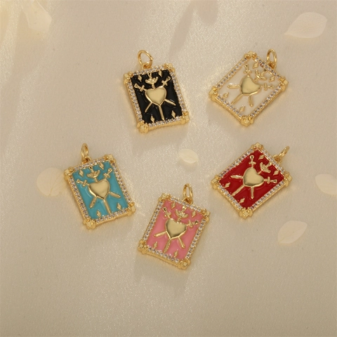 Colgantes Corazón Espadas Tarot Cobre Chapado En Oro Esmalte Zirconia Charms Para Hacer Joyas DIY Collar Pulsera