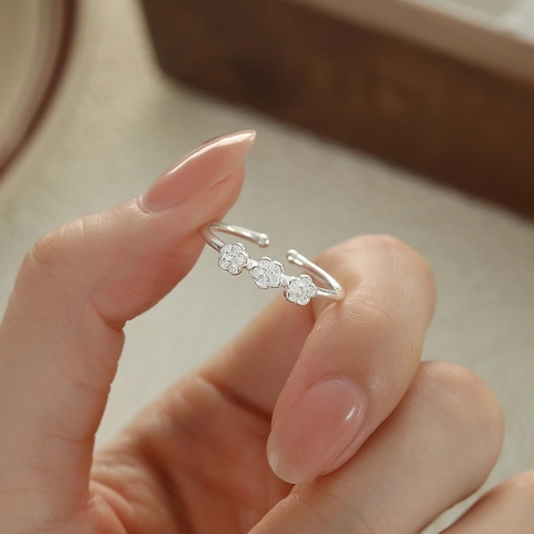 S925 Sterling Silver Three Plum Blossoms Open Ring For Women Adjustable Floral Finger Ring Fresh Fashion Jewelry Gift