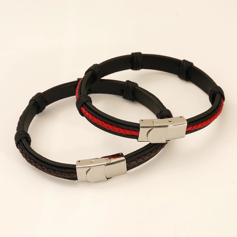 Bracciale In Pelle Intrecciata Da Uomo Con Fibbia In Acciaio Inossidabile Multistrato Minimalista Accessorio Di Gioielleria Casual Unisex