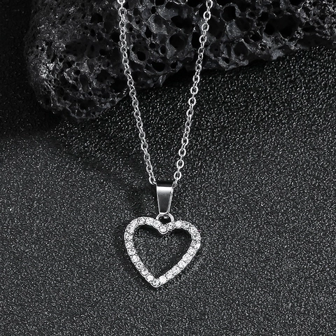Herz Anhänger Halskette Legierung Pavé Strass Hohl Schmuck Modisch Silberfarben Minimalistische O-Kette Für Damen Herren