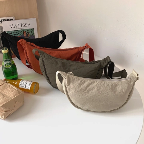 Nylon Crescent Crossbody Bag Lightweight Dumpling Shape Shoulder Purse Adjustable Strap Casual Simple For Women