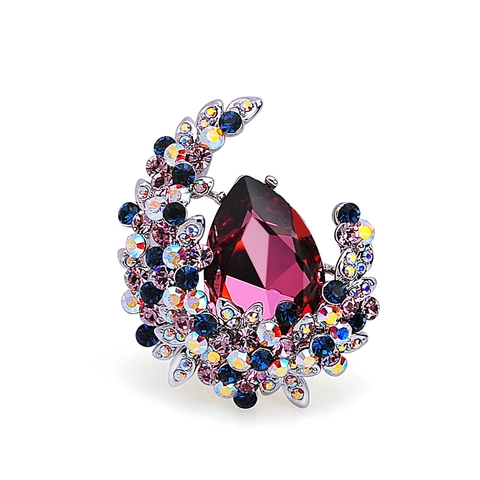 Vintage Crescent Moon Brooch For Women Elegant Rhinestone Crystal Water Drop Alloy Pins Fashion Jewelry Gift